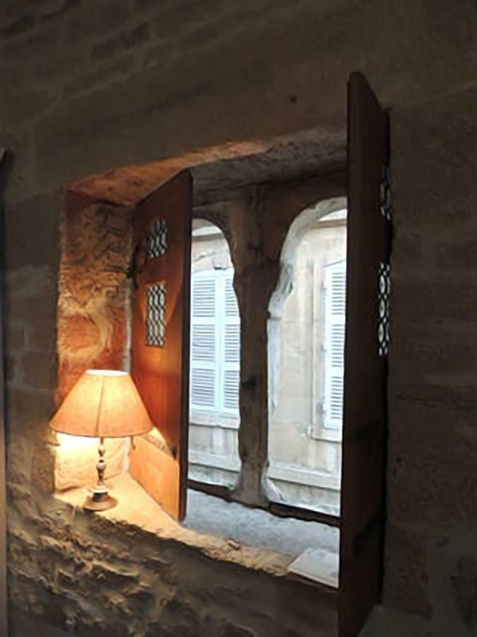 Maison Romane 1136 Cluny Exterior foto